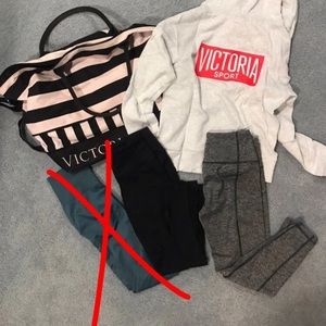 4 PIECE VICTORIAS SECRET BUNDLE XS